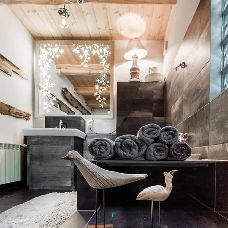 Nad Galeria בית נופש לנצקורונה